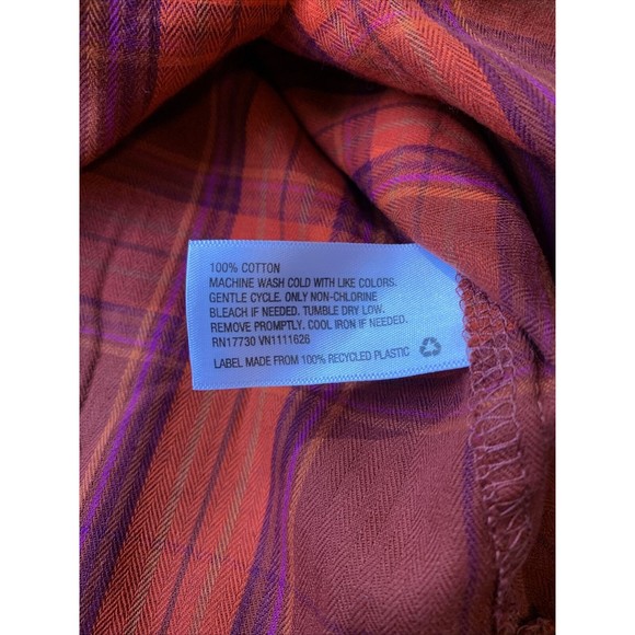 Women’s Ava & Viv Plaid Long Sleeve Collared Button-Down top red plaid X, 1020 - Picture 10 of 10